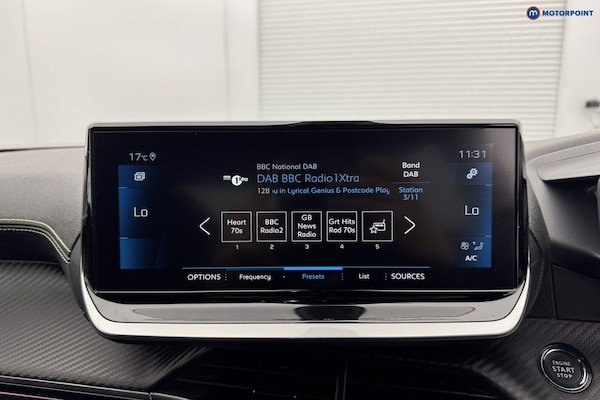 Used Peugeot 2008 2022 for sale - 76319865: Photo 10