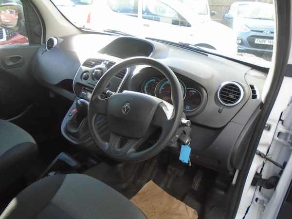 Used Renault Kangoo 2020 for sale - 73229283: Photo 9