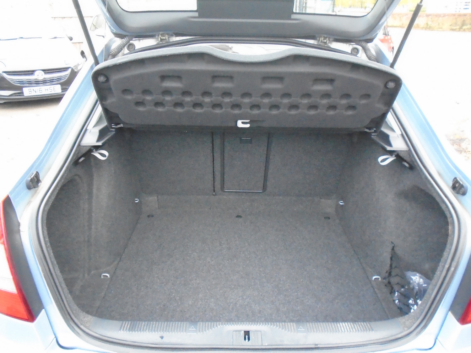 Used Skoda Octavia 2010 for sale - 76878126: Photo 8