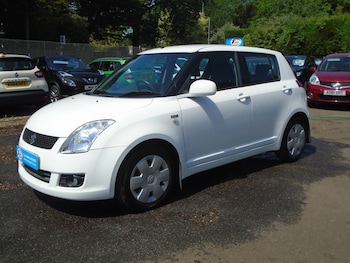 Used Suzuki Swift 2010 for sale - 78644032: Photo