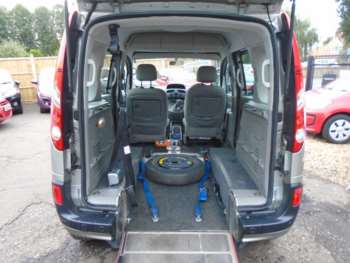 Renault, Kangoo 2006 (56) 1.6 Expression Automatic Wheelchair Accessible From £4,995 + Retail Package 5-Door
