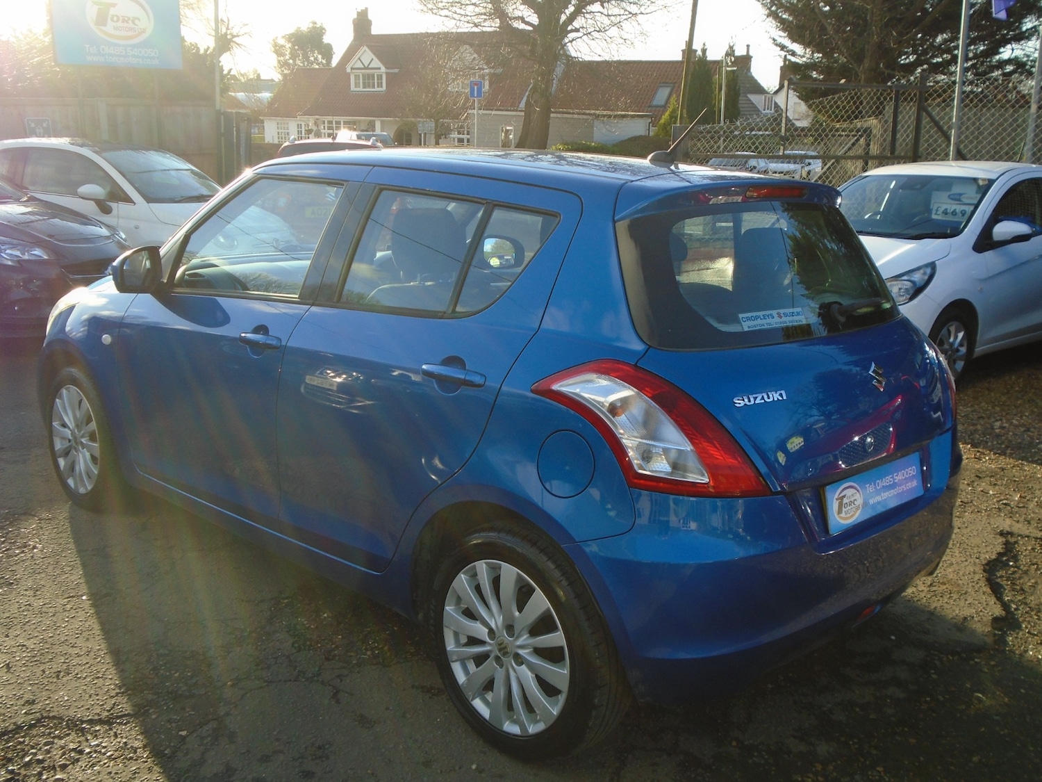 Used Suzuki Swift 2012 for sale - 77283870: Photo 4