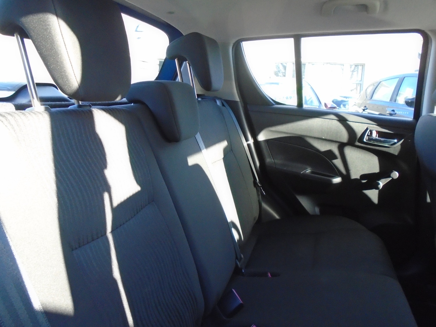 Used Suzuki Swift 2012 for sale - 77283870: Photo 5