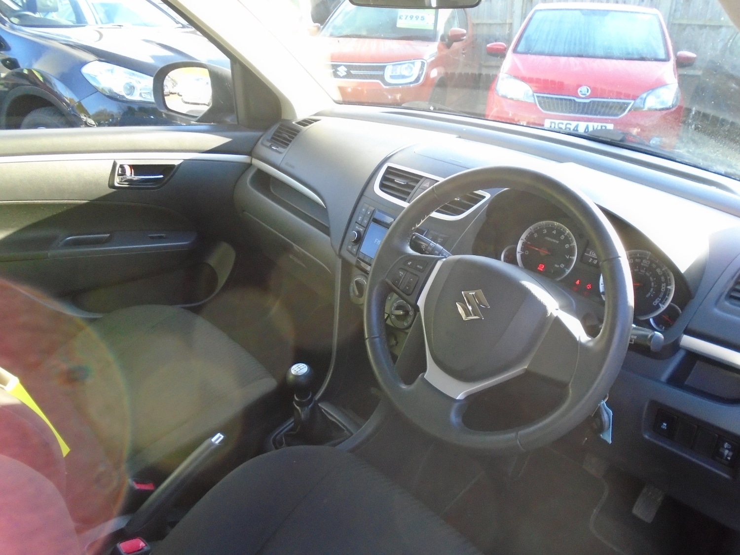 Used Suzuki Swift 2012 for sale - 77283870: Photo 6