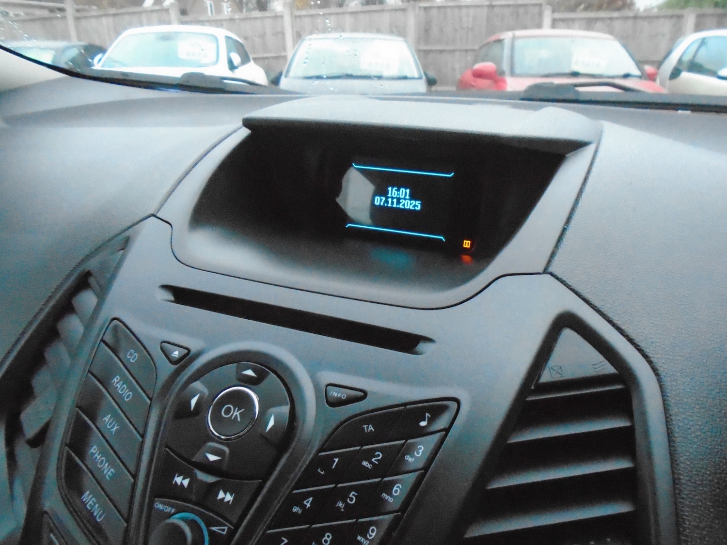 Used Ford Ecosport 2015 for sale - 76464410: Photo 13