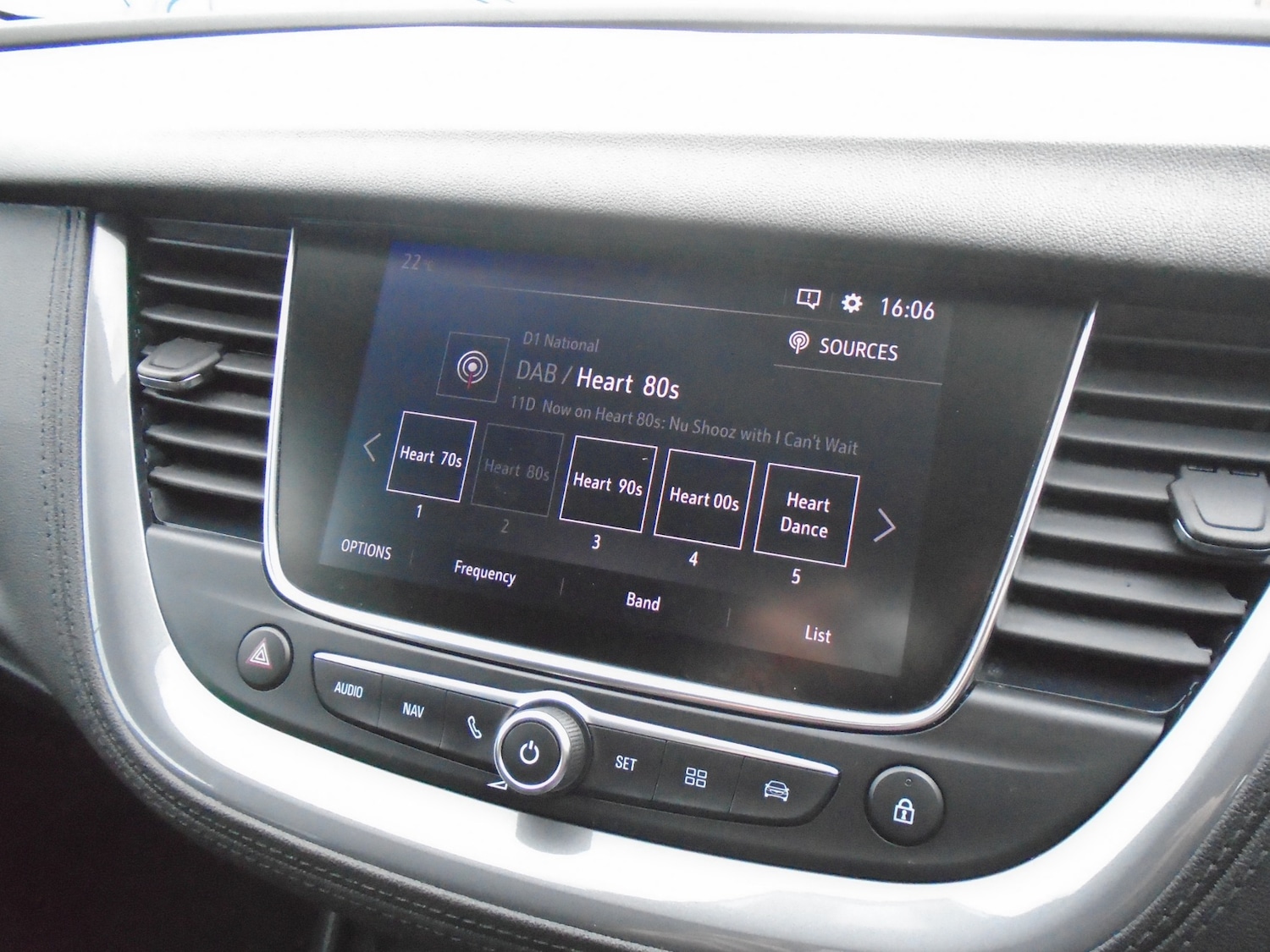 Used Vauxhall Grandland X 2018 for sale - 76064525: Photo 16