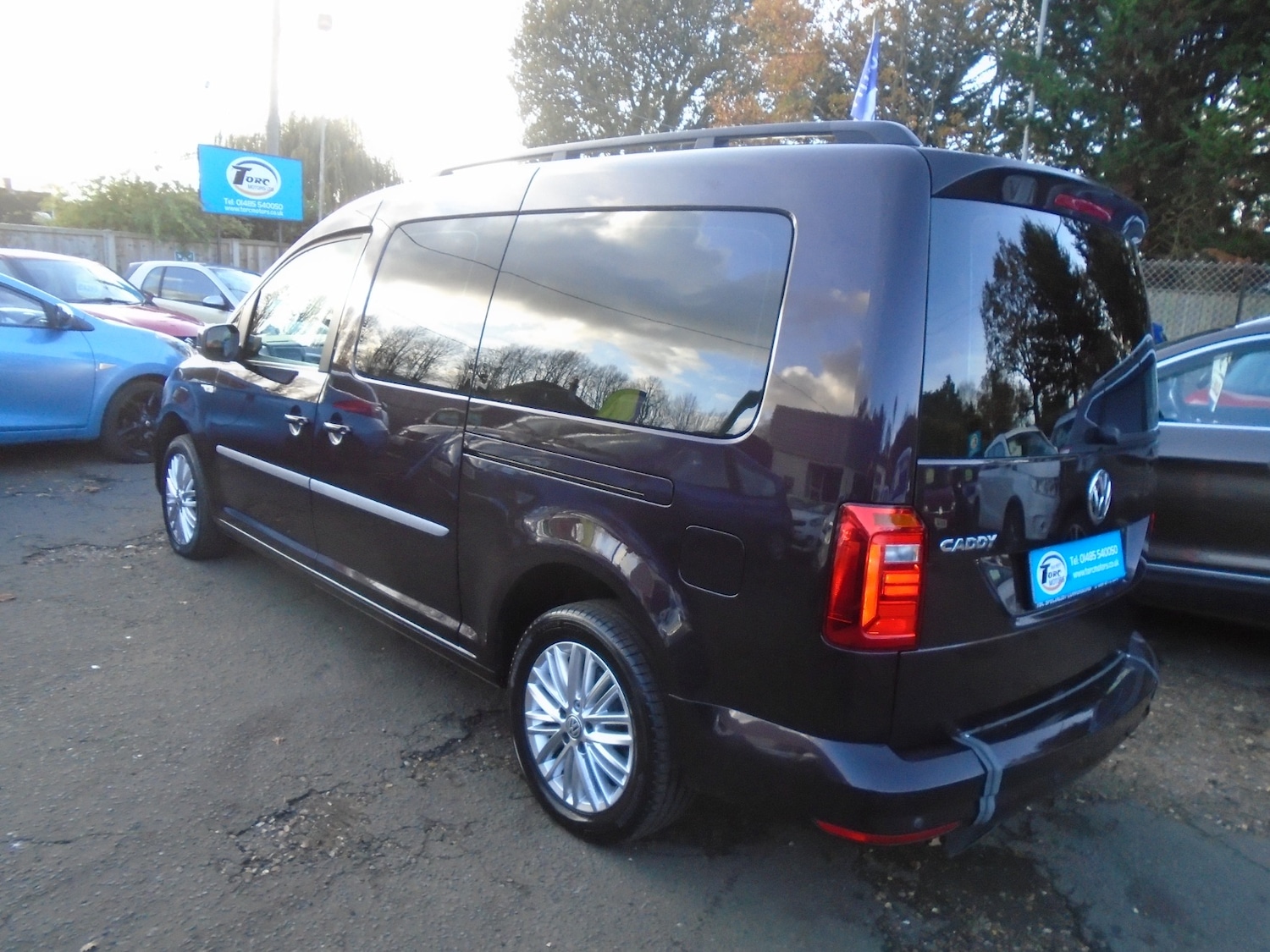 Used Volkswagen Caddy Maxi Life 2018 for sale - 76412642: Photo 5