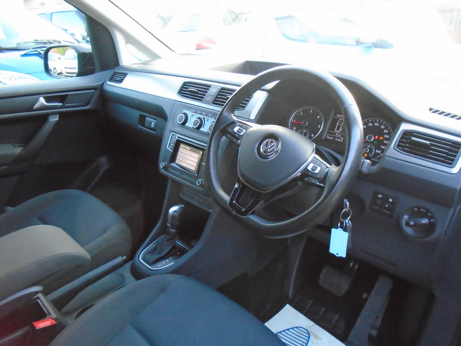 Used Volkswagen Caddy Maxi Life 2018 for sale - 76412642: Photo 8