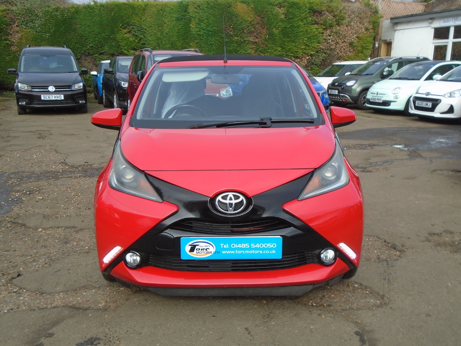 Used Toyota AYGO 2016 for sale - 77446438: Photo 2