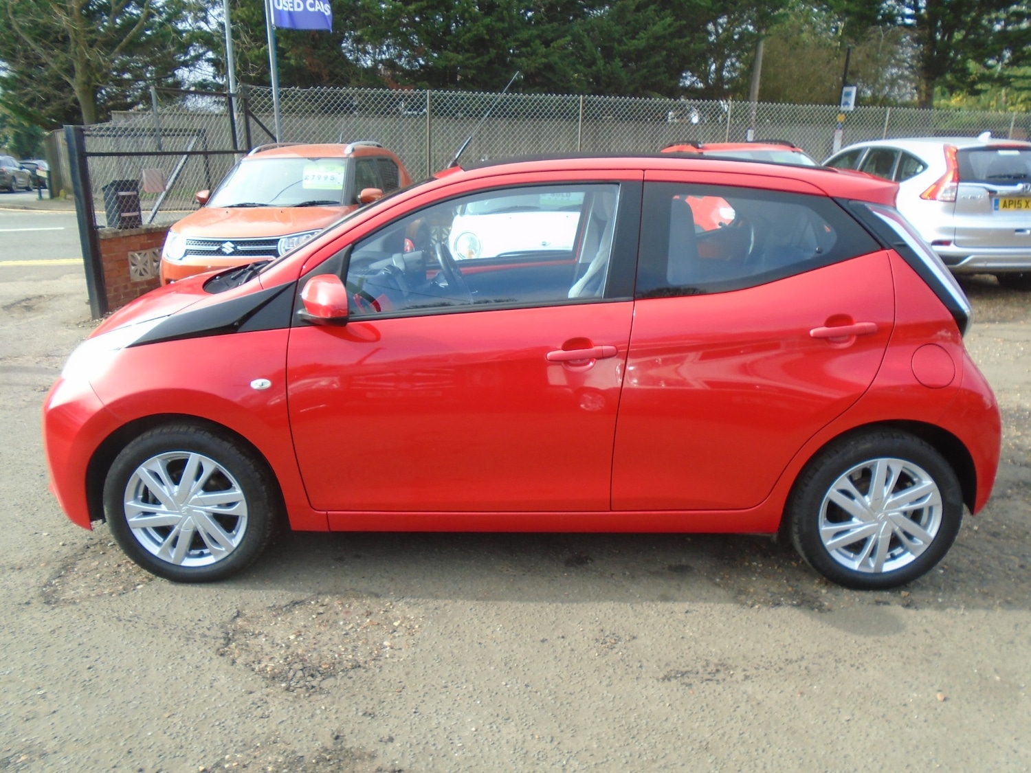 Used Toyota AYGO 2016 for sale - 77446438: Photo 4