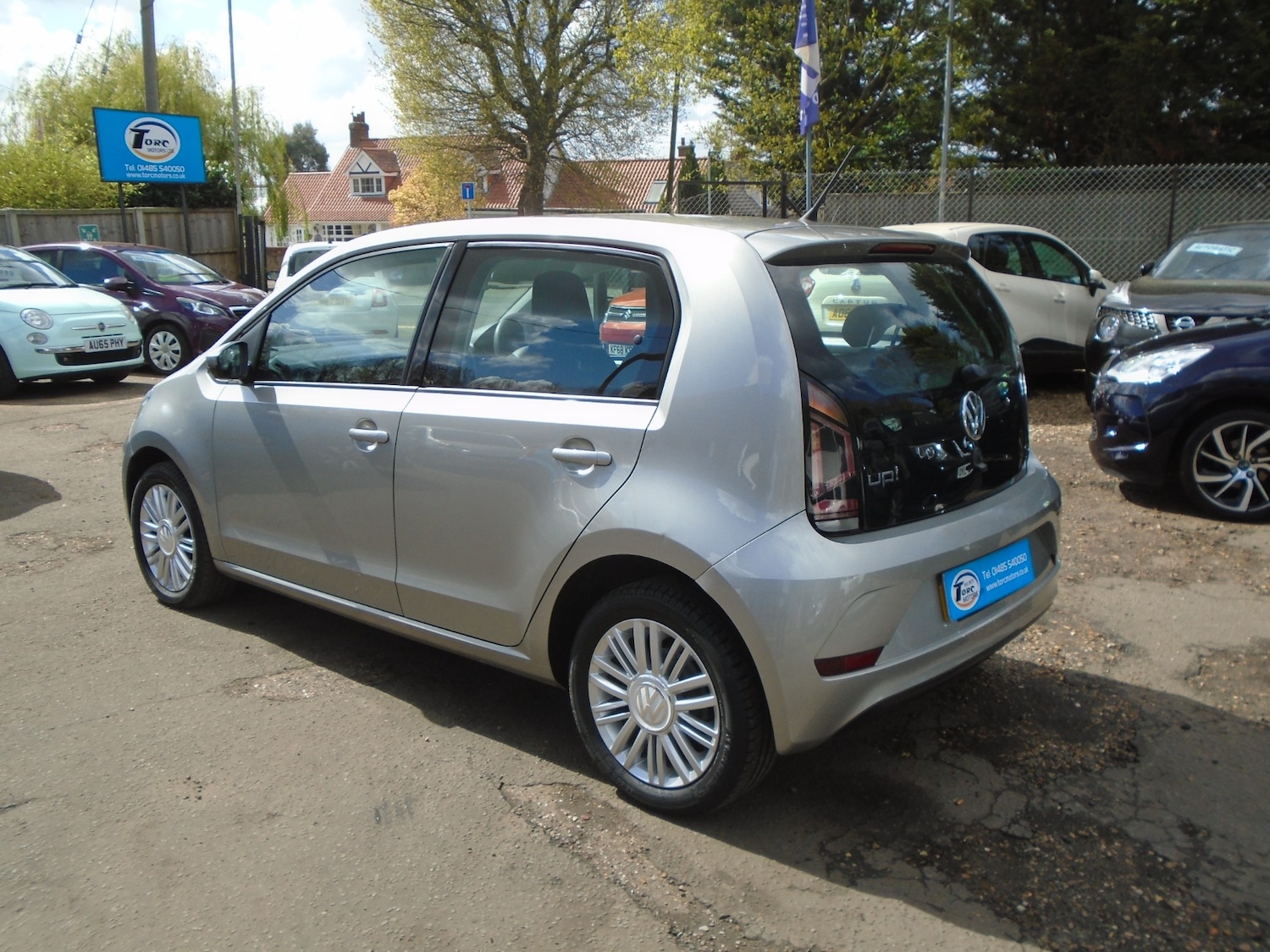Used Volkswagen up! 2017 for sale - 78106981: Photo 5