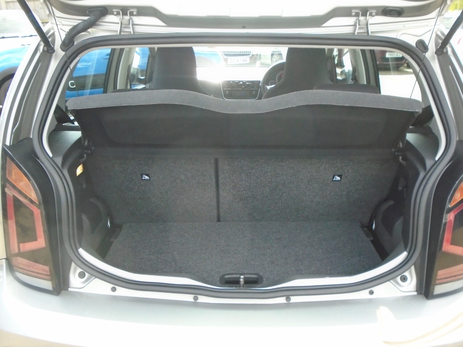 Used Volkswagen up! 2017 for sale - 78106981: Photo 9