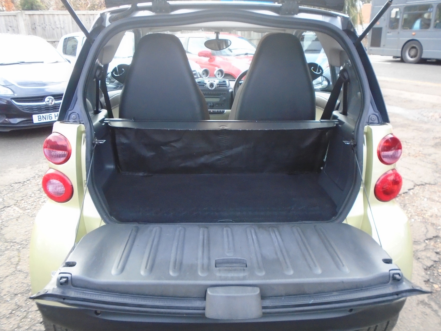 Used smart fortwo 2009 for sale - 76450004: Photo 8