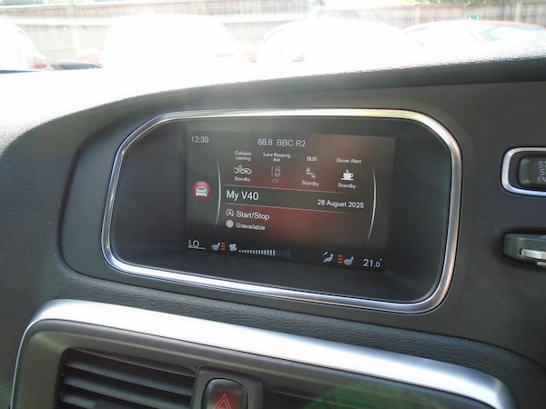 Used Volvo V40 2016 for sale - 75582079: Photo 11
