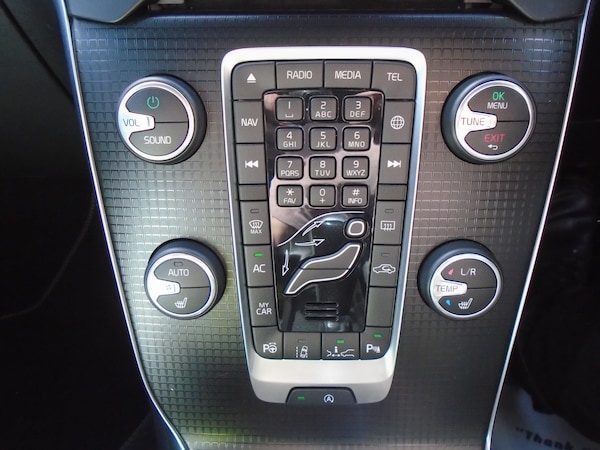 Used Volvo V40 2016 for sale - 75582079: Photo 12