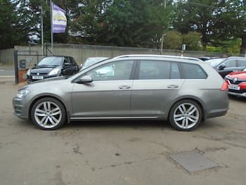 Used Volkswagen Golf 2017 for sale - 79672819: Photo
