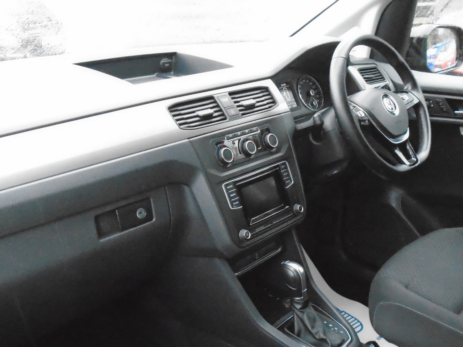 Used Volkswagen Caddy Maxi Life 2018 for sale - 76696740: Photo 15