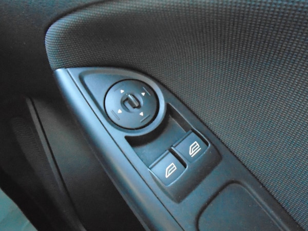 Used Ford Focus 2012 for sale - 76117263: Photo 21