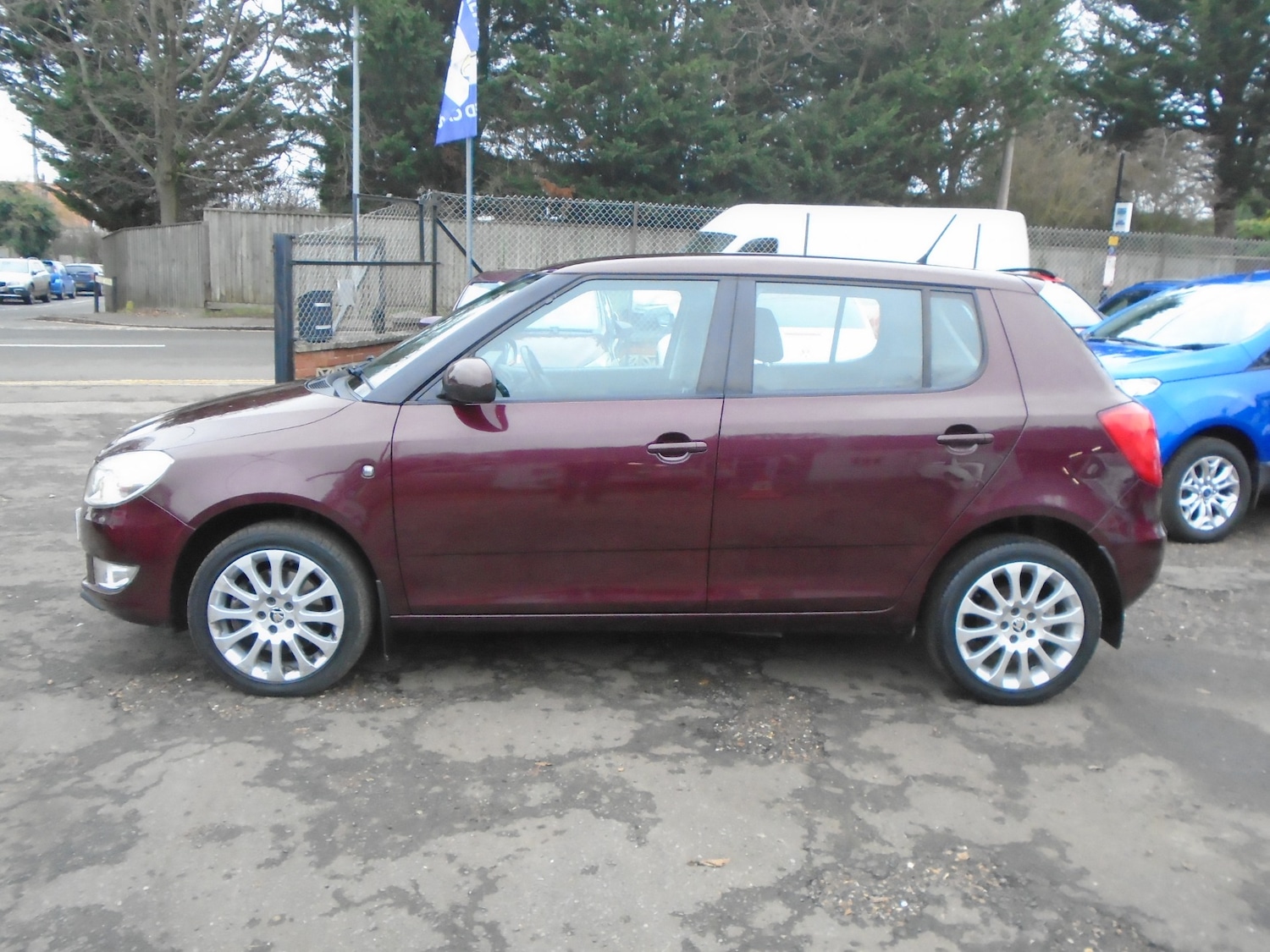 Used Skoda Fabia 2014 for sale - 77365408: Photo 4