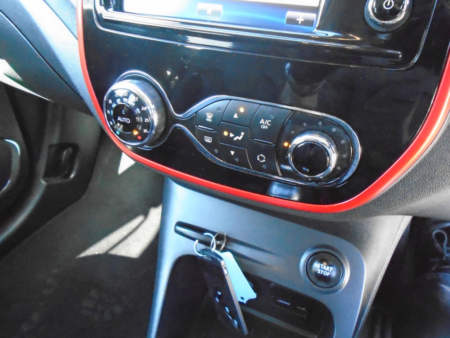 Used Renault Captur 2016 for sale - 78011987: Photo 9