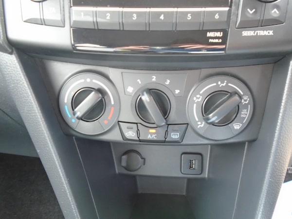Used Suzuki Swift 2012 for sale - 75271606: Photo 13