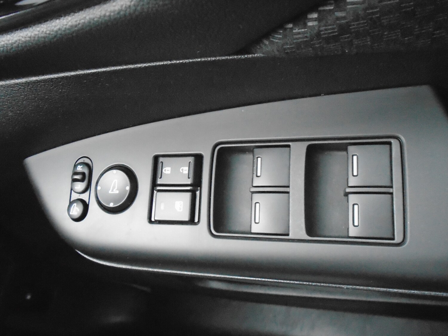 Used Honda CR-V 2015 for sale - 77282771: Photo 21