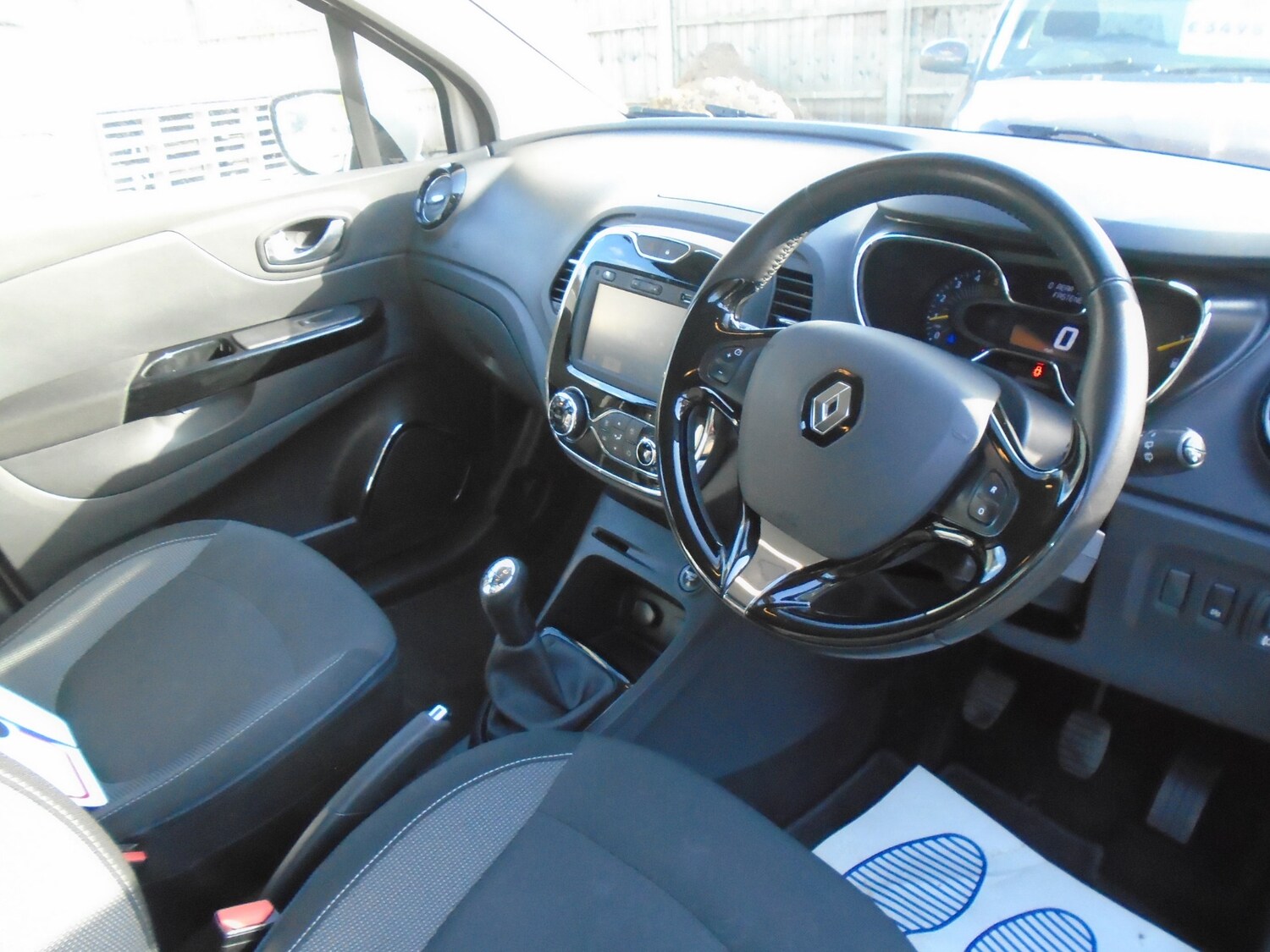 Used Renault Captur 2014 for sale - 78064365: Photo 10