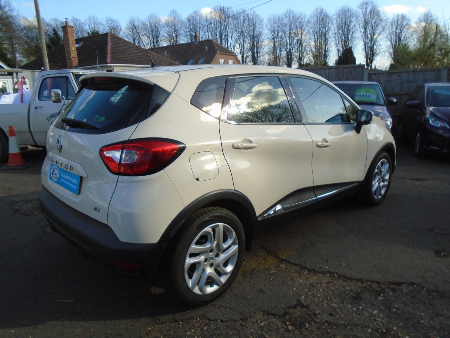 Used Renault Captur 2014 for sale - 78064365: Photo 6
