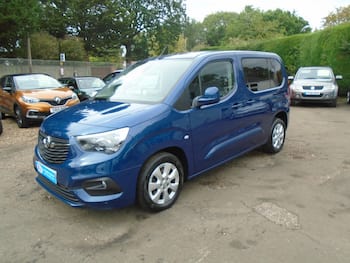 Used Vauxhall Combo Life 2019 for sale - 79649423: Photo