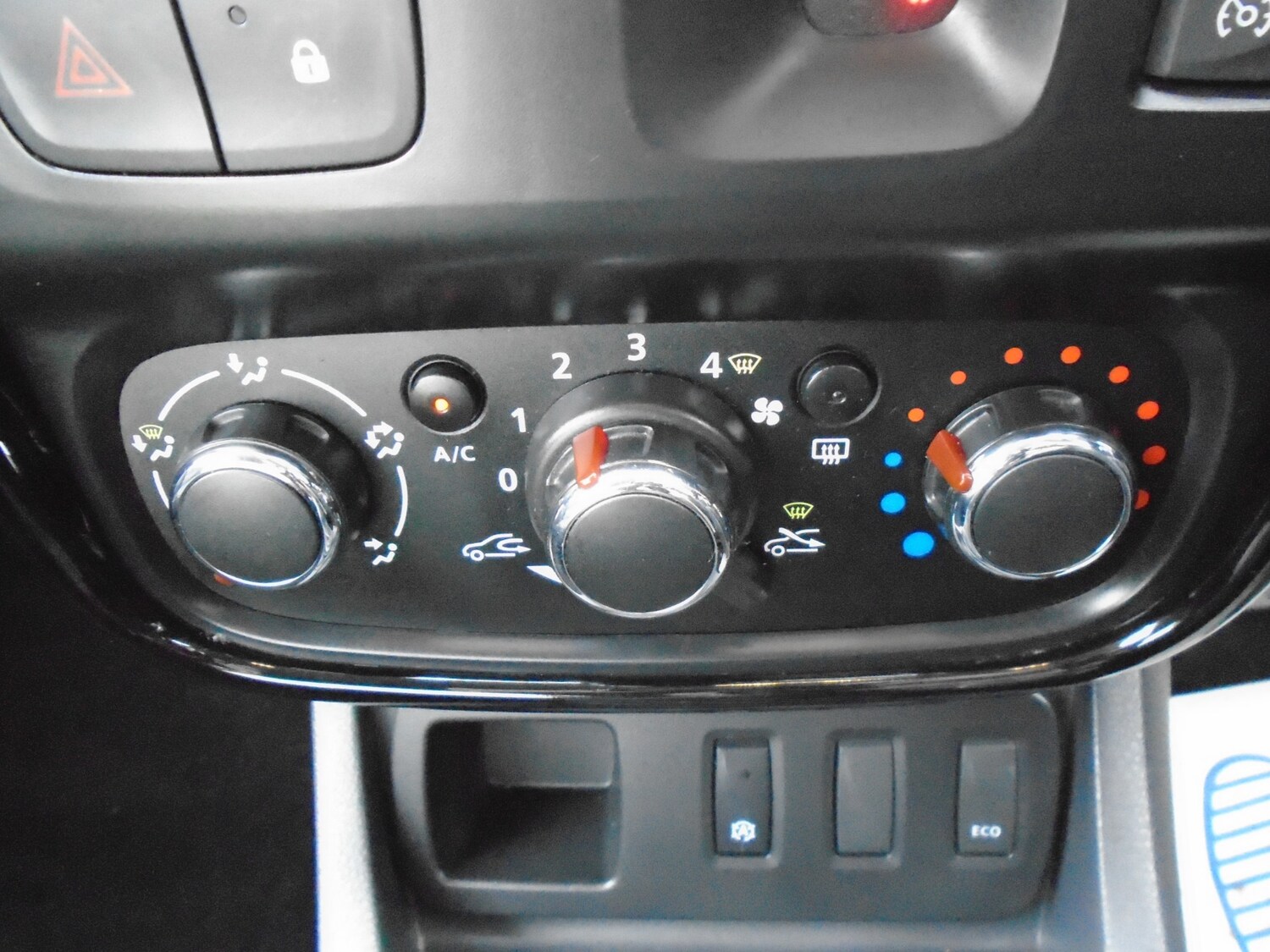 Used Dacia Duster 2015 for sale - 76035488: Photo 15