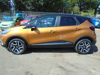 Used Renault Captur 2019 for sale - 79299563: Photo