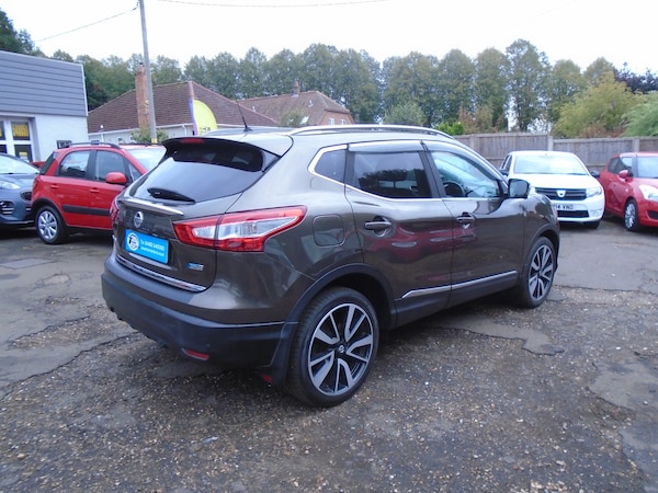 Used Nissan Qashqai 2014 for sale - 75673281: Photo 6