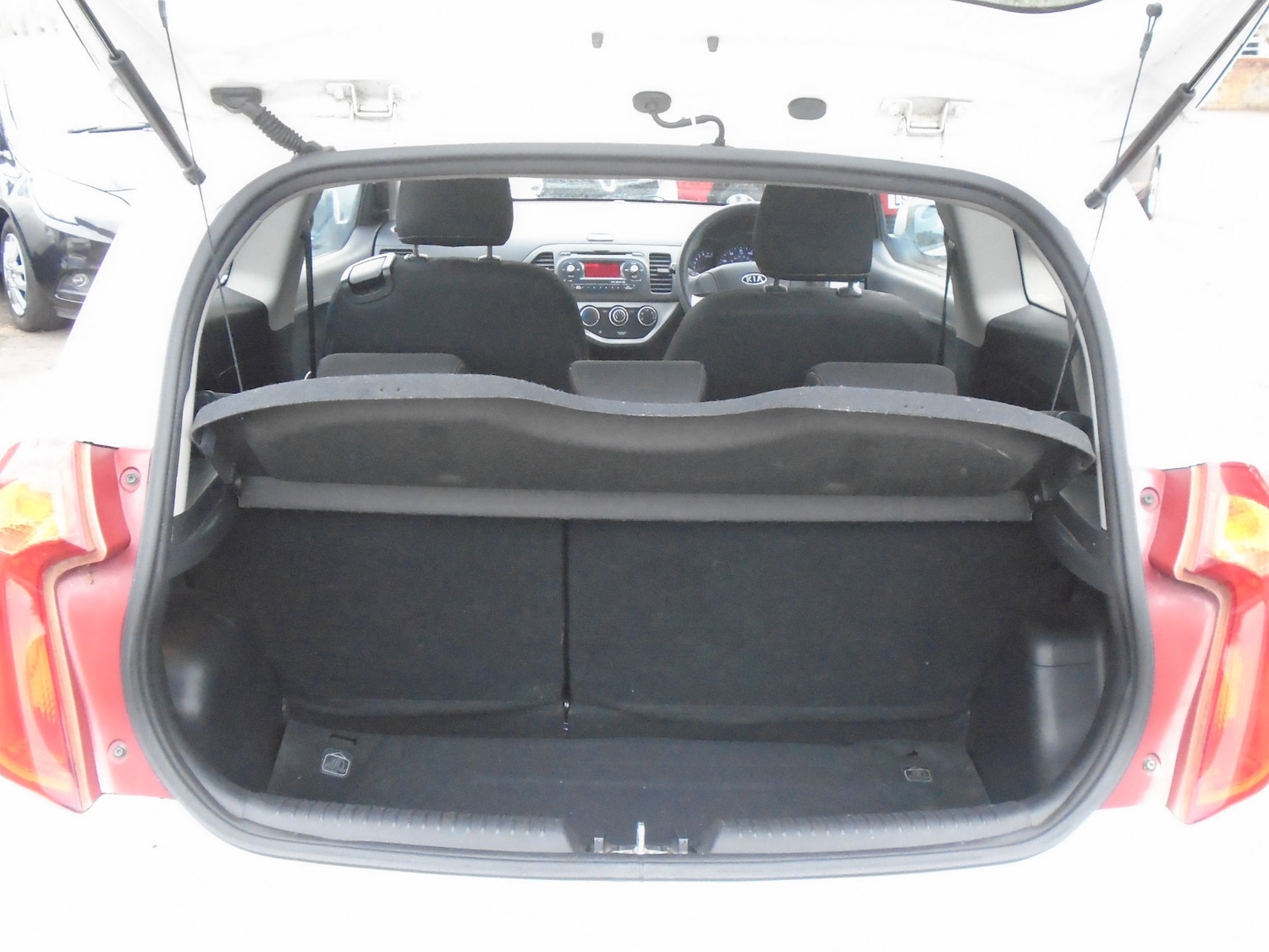 Used Kia Picanto 2012 for sale - 75969315: Photo 8