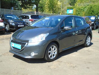Used Peugeot 208 2014 for sale - 78324951: Photo