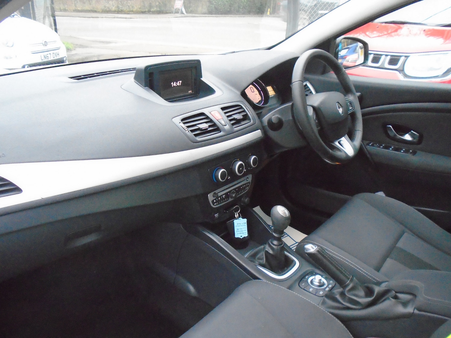 Used Renault Megane 2011 for sale - 77447034: Photo 11