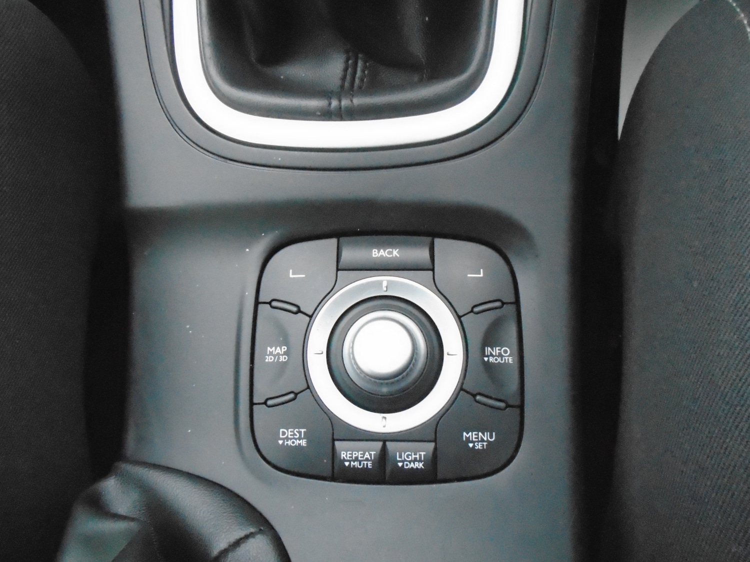 Used Renault Megane 2011 for sale - 77447034: Photo 19