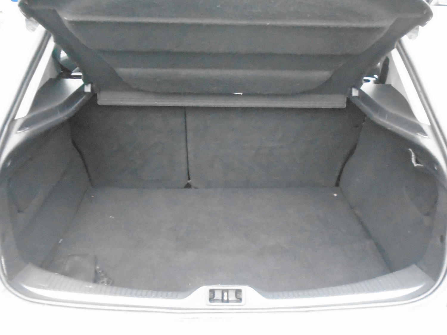 Used Renault Megane 2011 for sale - 77447034: Photo 8