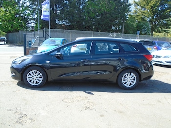 Used Kia Ceed 2015 for sale - 78410301: Photo