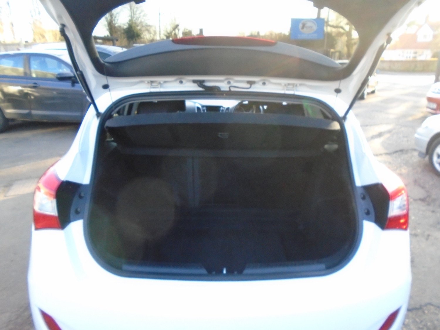 Used Hyundai i30 2014 for sale - 77579497: Photo 8