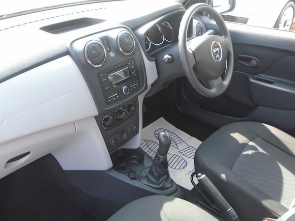 Used Dacia Sandero 2014 for sale - 73986637: Photo 6