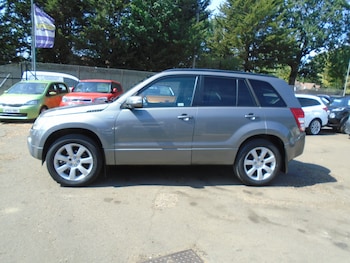Used Suzuki Grand Vitara 2010 for sale - 79490179: Photo