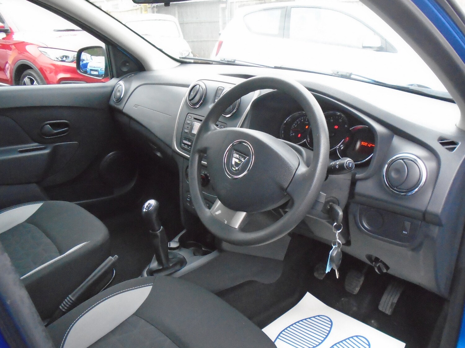 Used Dacia Sandero Stepway 2016 for sale - 77392132: Photo 10