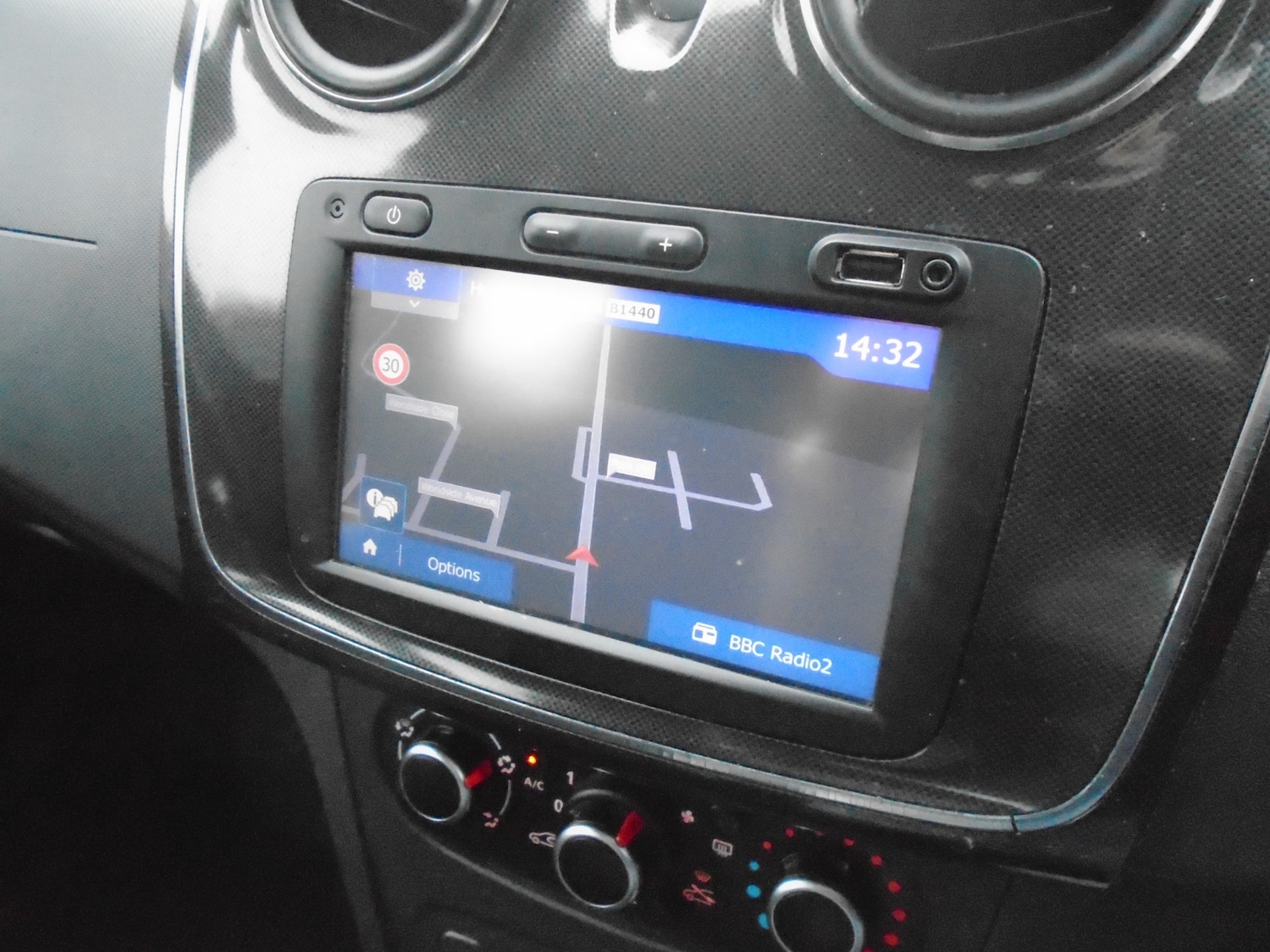 Used Dacia Sandero 2018 for sale - 76879533: Photo 14