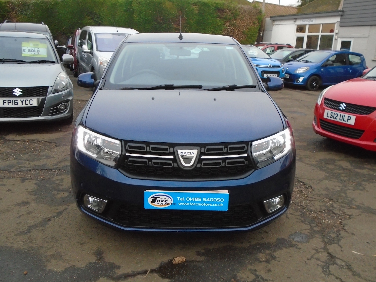 Used Dacia Sandero 2018 for sale - 76879533: Photo 2