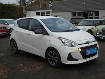 Used Hyundai i10 2020 for sale - 77417449: Photo