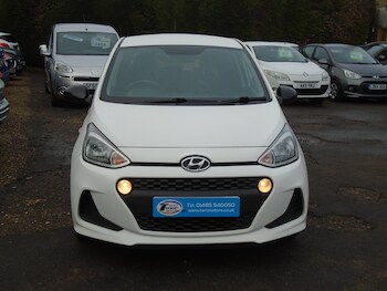 Used Hyundai i10 2020 for sale - 77417449: Photo