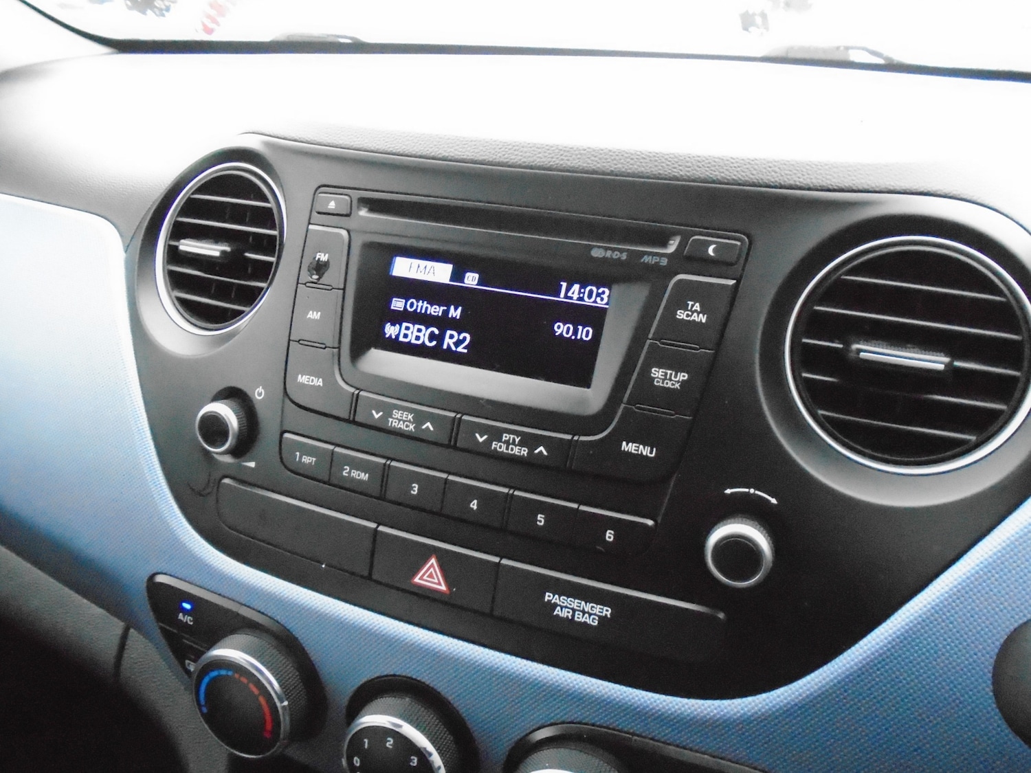 Used Hyundai i10 2015 for sale - 76879093: Photo 14