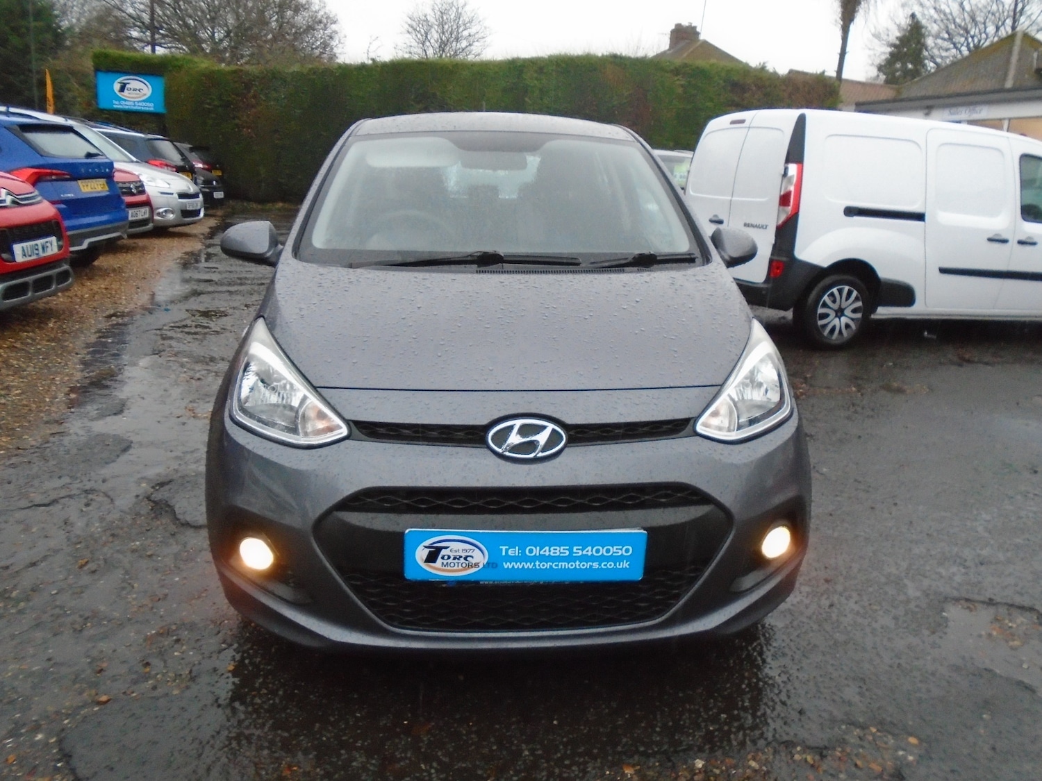 Used Hyundai i10 2015 for sale - 76879093: Photo 2