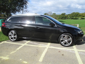Used Peugeot 308 2015 for sale - 76192713: Photo