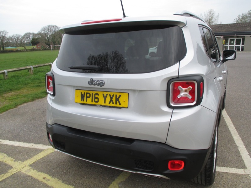 Used Jeep Renegade 2016 for sale - 78062065: Photo 10